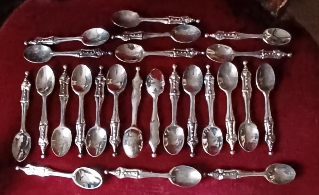 24 verzilverde dessertlepels pierrot harlekijn clown lepel, Ophalen of Verzenden