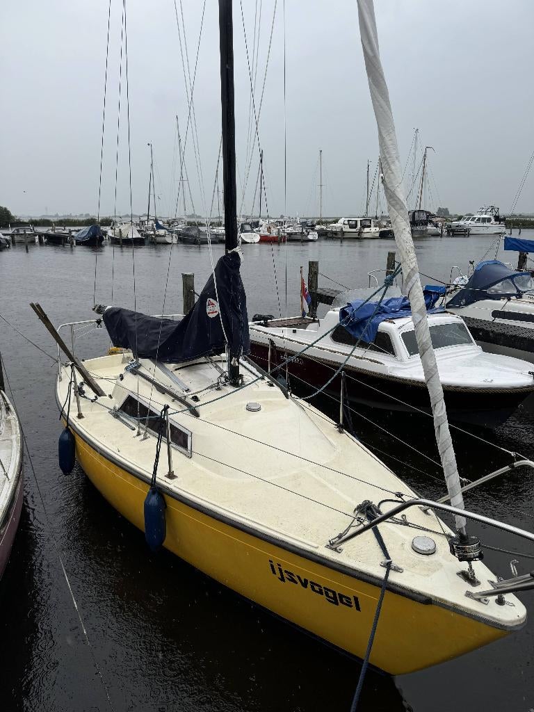 Oceaan 18 kajuitzeilboot met trailer en buitenboordmotor, Watersport en Boten, Kajuitzeilboten en Zeiljachten, Ophalen, Gebruikt