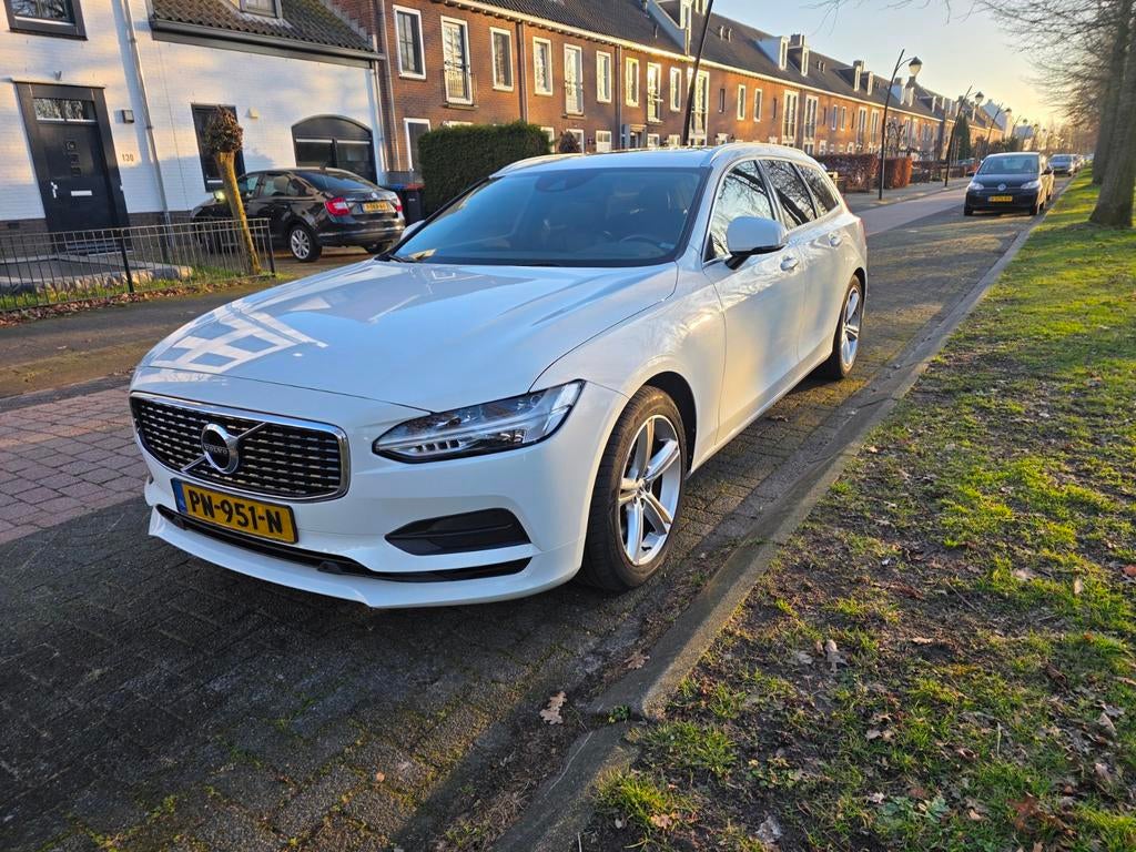 Volvo V90 T5 254pk Geartronic 2017 Wit, Auto's, 15 km/l, Zwart, 1969 cc, Wit
