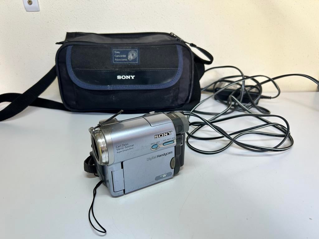 Sony DCR-TRV19E Digital Video Camera Recorder miniDv, Gebruikt, 20x of meer, Overige soorten, Ophalen of Verzenden