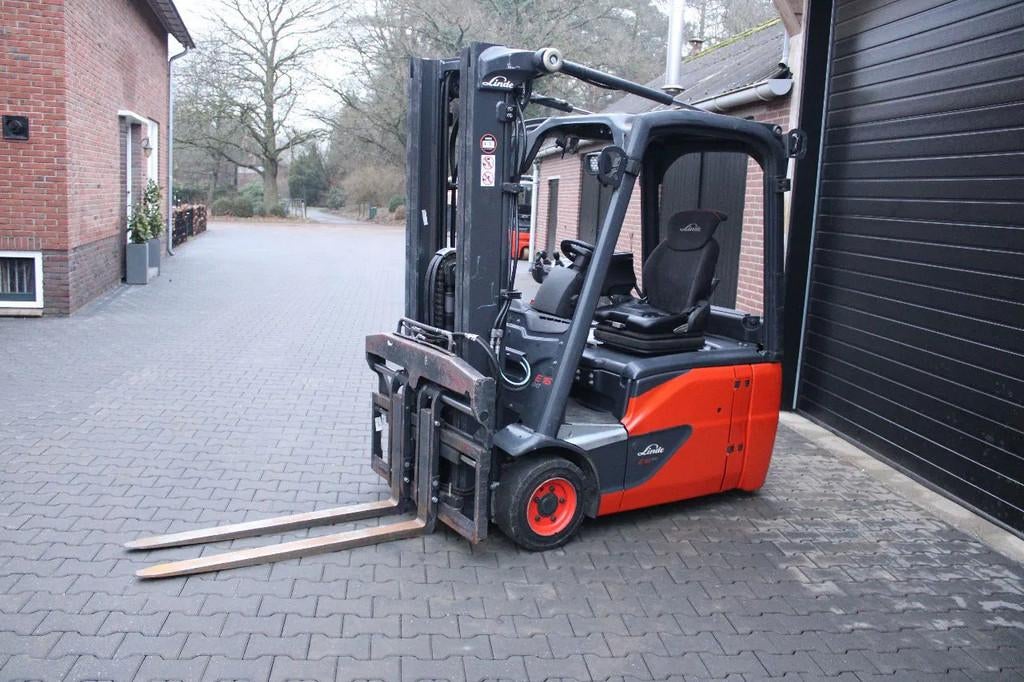 Linde E16 heftruck elektrische triplex sideshift lepelverste, Zakelijke goederen, Machines en Bouw | Heftrucks en Intern transport