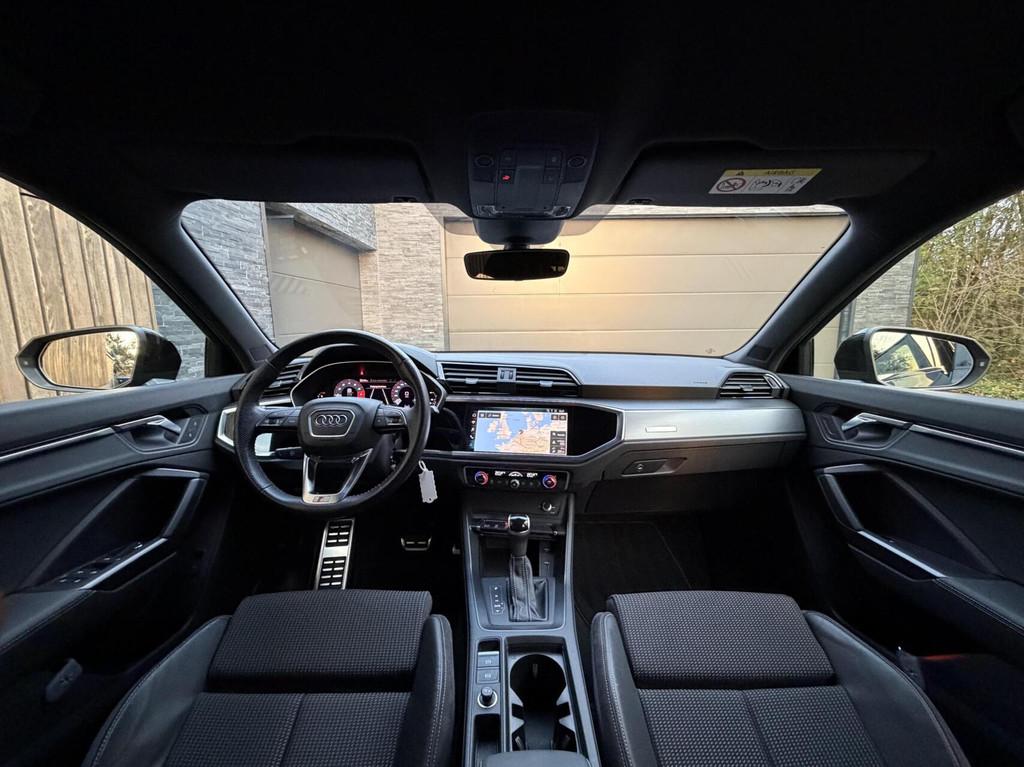 Audi Q3 35 TFSI S edition Sportback Automaat | Zwart optiek, 15 km/l, Euro 6, 4 cilinders, 150 pk