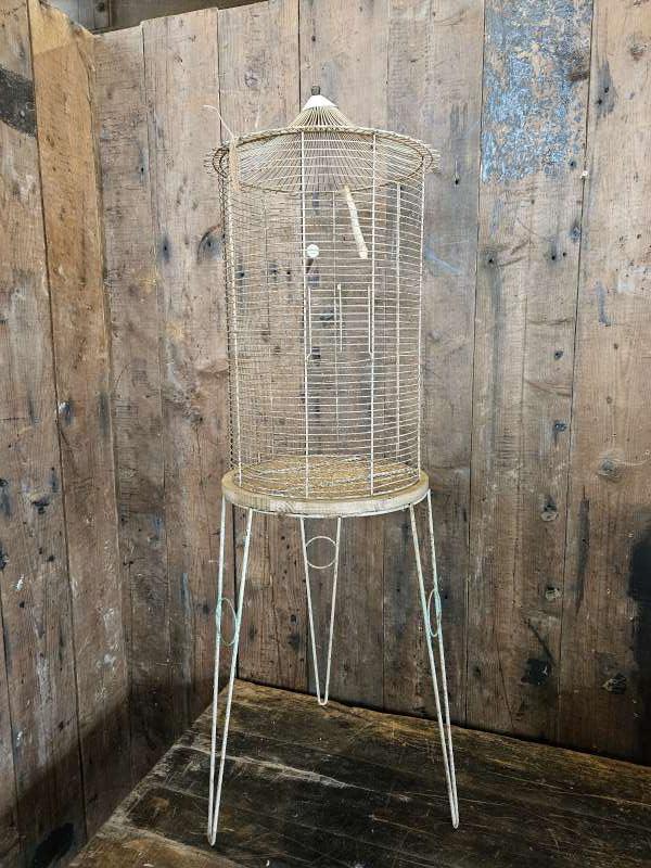 brocante kooi ``WOONWINKEL RUSTIEK``, Ophalen of Verzenden