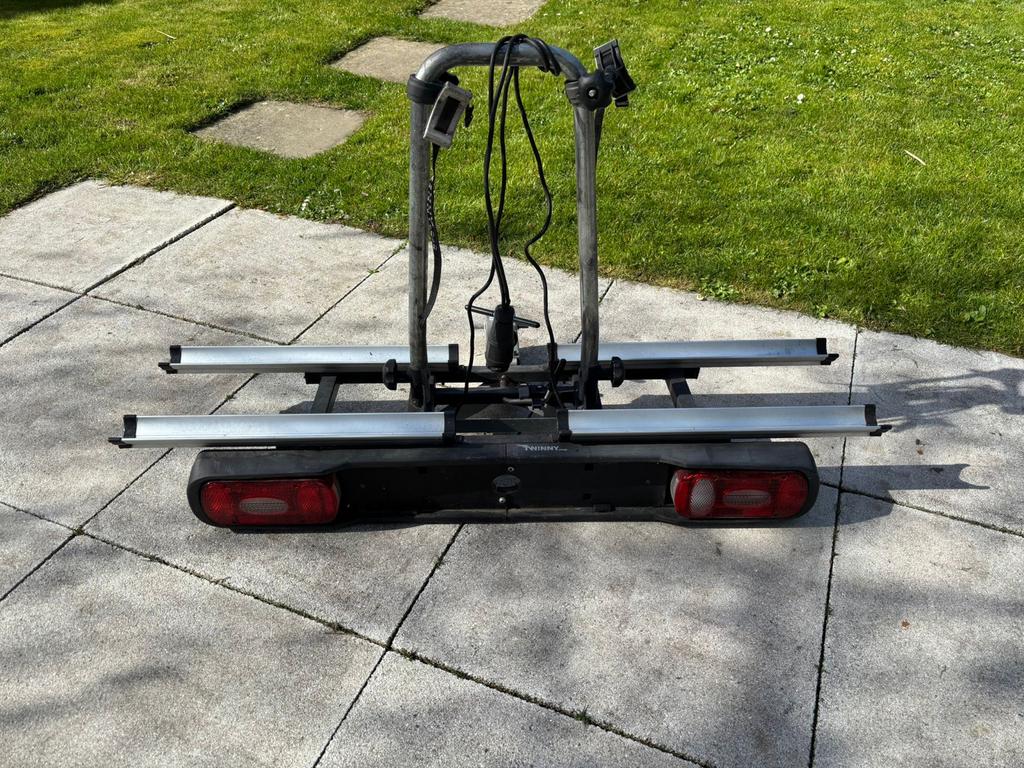 Twinny Load e-Carrier Base fietsendrager, Gebruikt, Ophalen of Verzenden, 2 fietsen, Trekhaakdrager