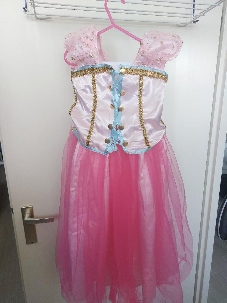 2x rapunzel jurk origineel van de musical 5/6 jr + 7/8 jr, Ophalen of Verzenden, Gebruikt, 104 of kleiner, Meisje