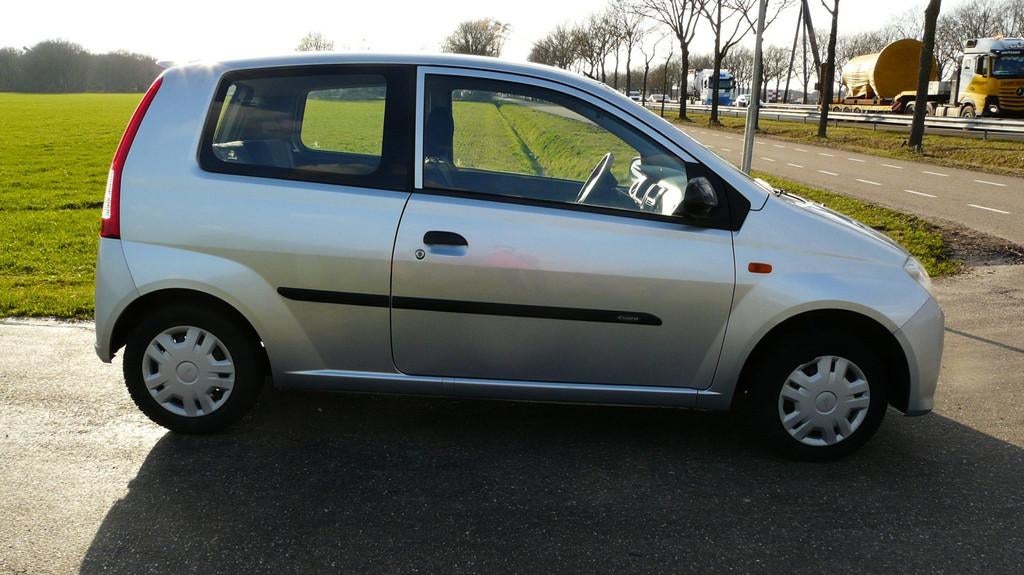 Daihatsu Cuore 1.0-12V 100th Anniversary,Airco,Stuurbekracht, 18 €/maand, 4 stoelen, Origineel Nederlands, Handgeschakeld