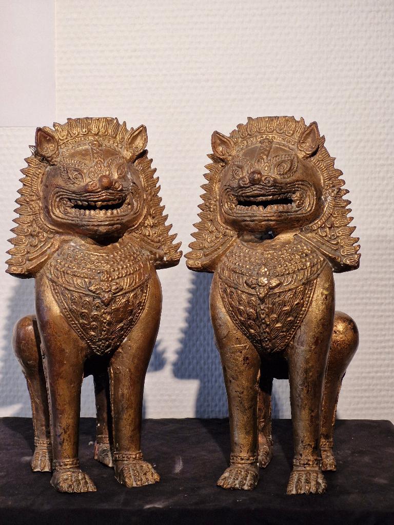 Thai tempel leeuwen, Ophalen of Verzenden