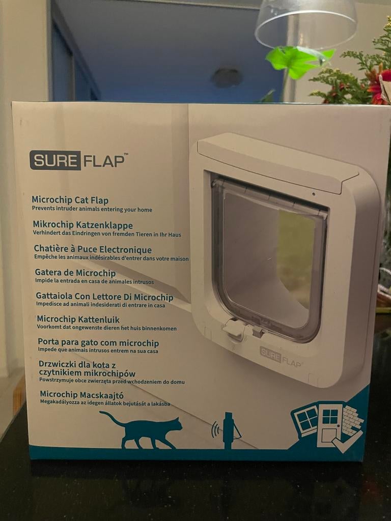 SureFlap Microchip Kattenluik - Wit, Ophalen of Verzenden, Zo goed als nieuw
