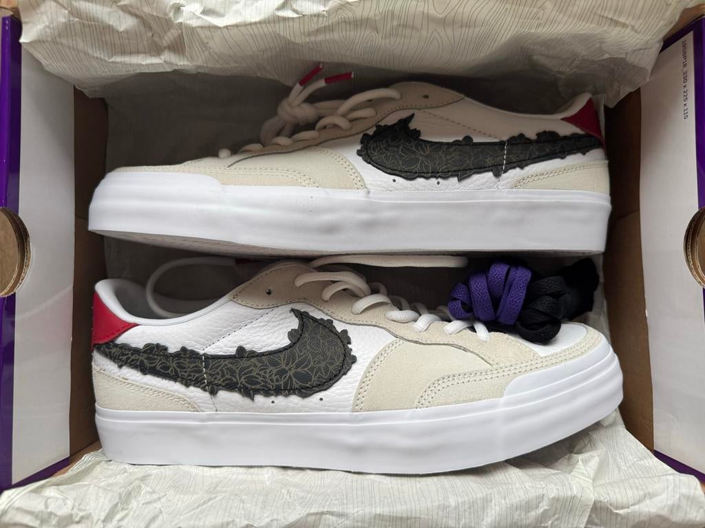 Nike SB Zoom Pogo Plus ‘Japanese Roots’ - maat 44,5 - Nieuw, Wit, Nieuw, Ophalen of Verzenden, Sneakers of Gympen