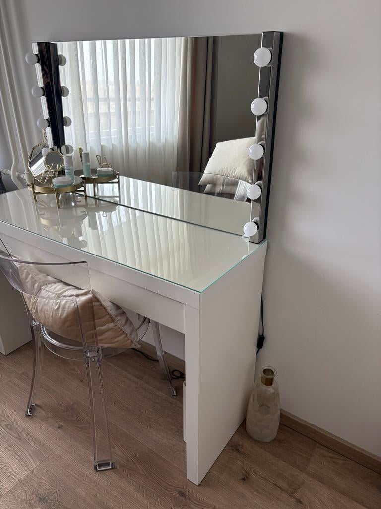 Complete IKEA Make-up Tafel met Spiegel, Stoel en Verlichtin, Ophalen of Verzenden, Gebruikt, Hout