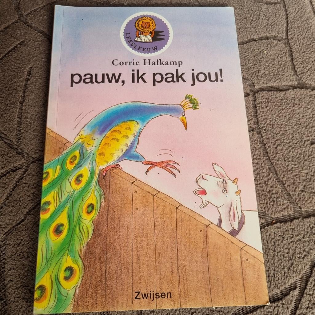Pauw, ik pak jou! - Corrie Hafkamp (Leesleeuw) groep 3, Boeken, Ophalen of Verzenden, Zo goed als nieuw, Corrie Hafkamp, Fictie algemeen