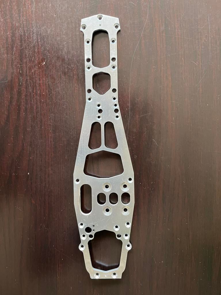 Chassis 1/10 Serpent Impulse., Ophalen of Verzenden, Zo goed als nieuw, Schaal 1:10, Auto onroad