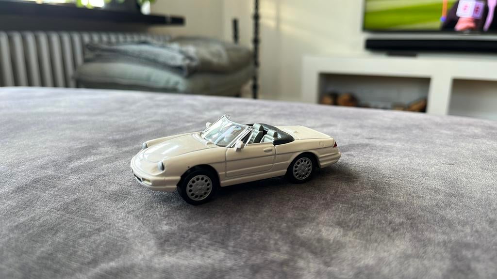 Alfa Romeo Spider type 4 1:43, Ophalen of Verzenden, Zo goed als nieuw, Auto, Overige merken