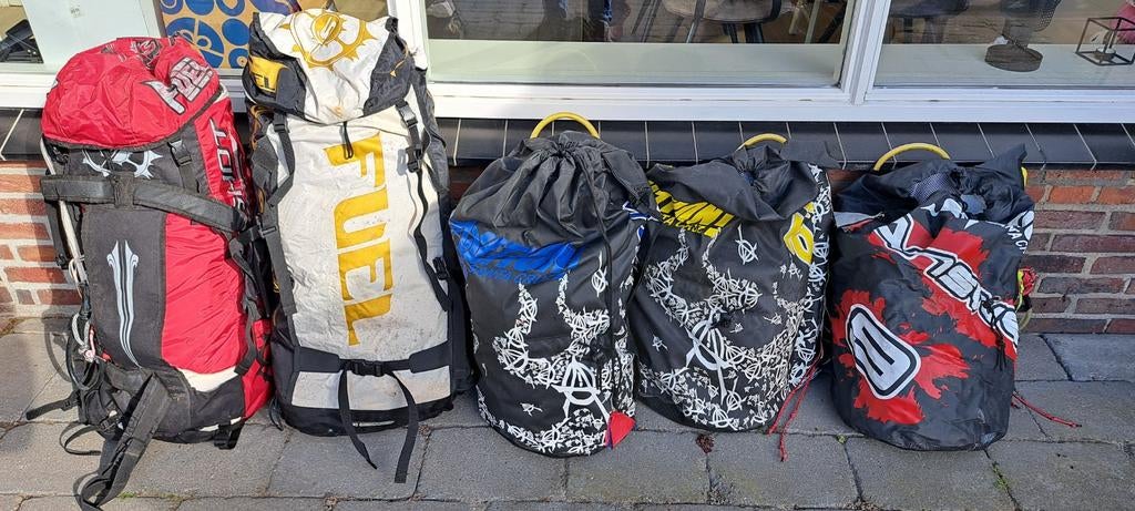 Kitesurf set - 5 kites, Watersport en Boten, Kitesurfen, Gebruikt, Bar, Geen board, Ophalen of Verzenden