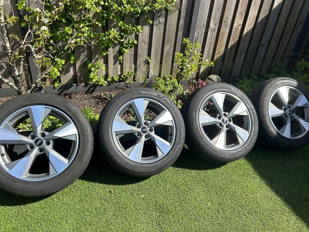 Orginele audi sport 19 inch velgen Q5, Auto-onderdelen, Banden en Velgen, Velg(en), Zomerbanden, 19 inch, 235 mm, Ophalen of Verzenden