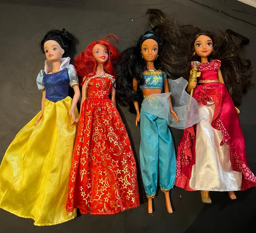 Sneeuwwitje Ariel prinsessen Jasmin Elena Avalor Disney pop, Ophalen of Verzenden, Zo goed als nieuw, Barbie