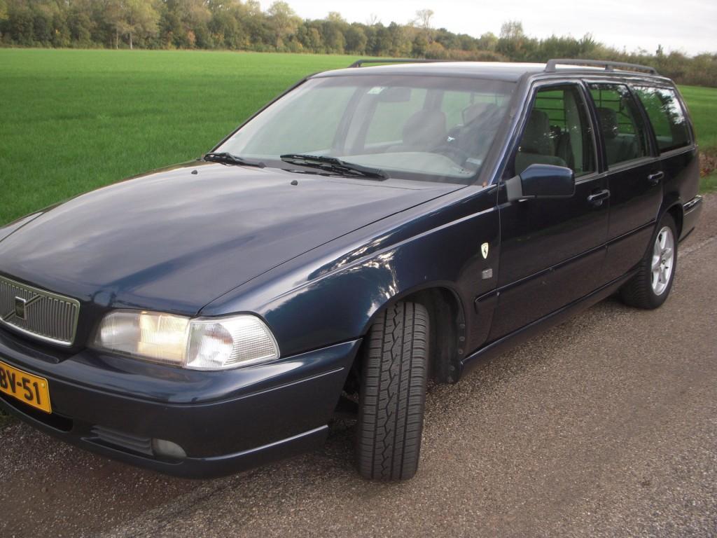 Volvo V70 Youngtimer Nog 15x va 2900 e, Euro 2, Gebruikt, Blauw, 1600 kg