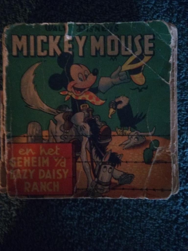 Mickey Mouse 1950 en het Geheim v/d Lazy Daisy Ranch, Eén stripboek, Ophalen of Verzenden, Gelezen, Walt Disney