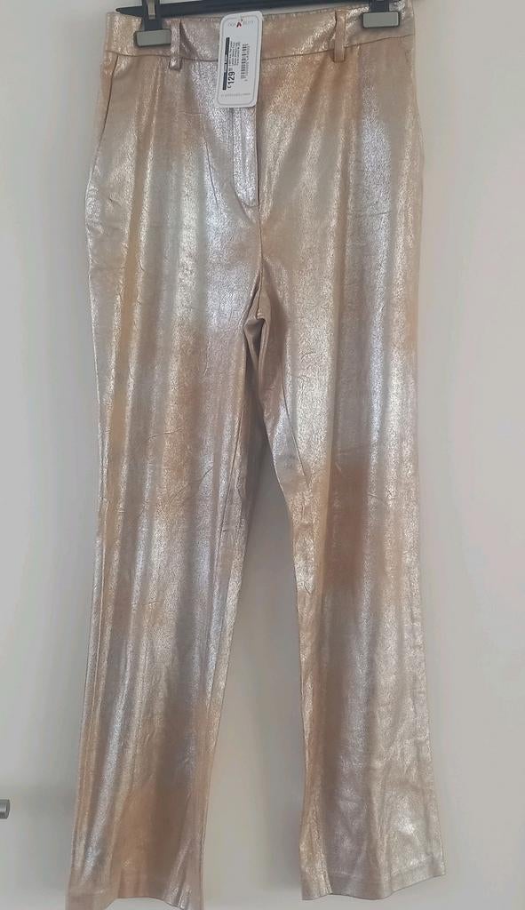 Alix the Label gave zachte goudkl pantalon mt M nieuw, Kleding | Dames, Broeken en Pantalons, Nieuw, Maat 38/40 (M), Overige kleuren