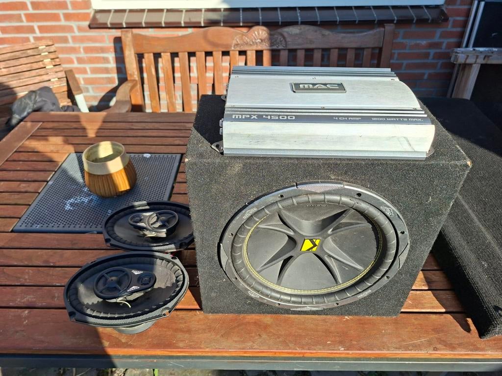 Kicker Subwoofer met versterker en speakers, Auto diversen, Ophalen, Gebruikt