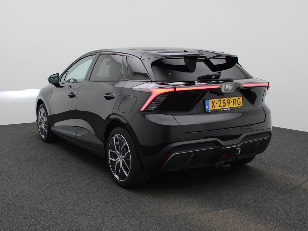 MG MG4 Electric Luxury 64 kWh | Climate Control / ECC | Navi, Automaat, Gebruikt, 1650 kg, Zwart