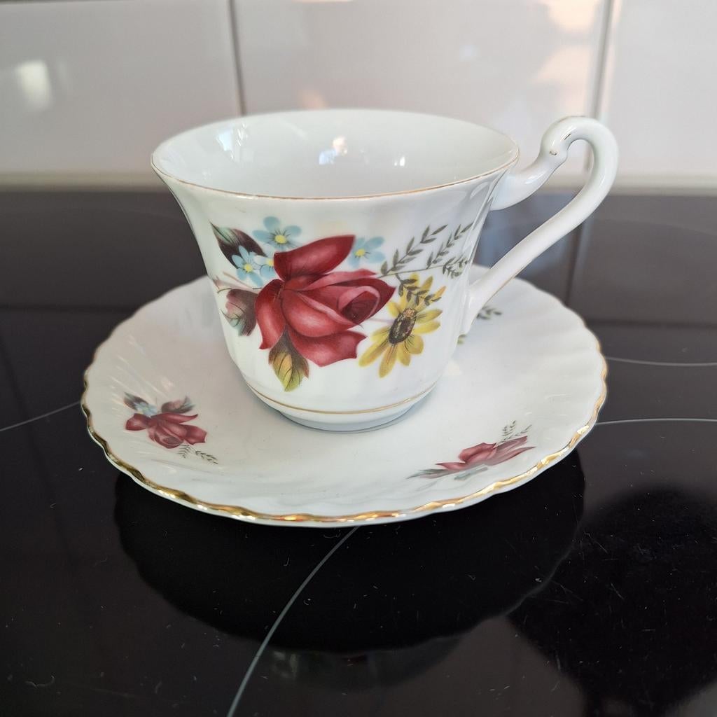 Kop en schotel  ., Ophalen of Verzenden