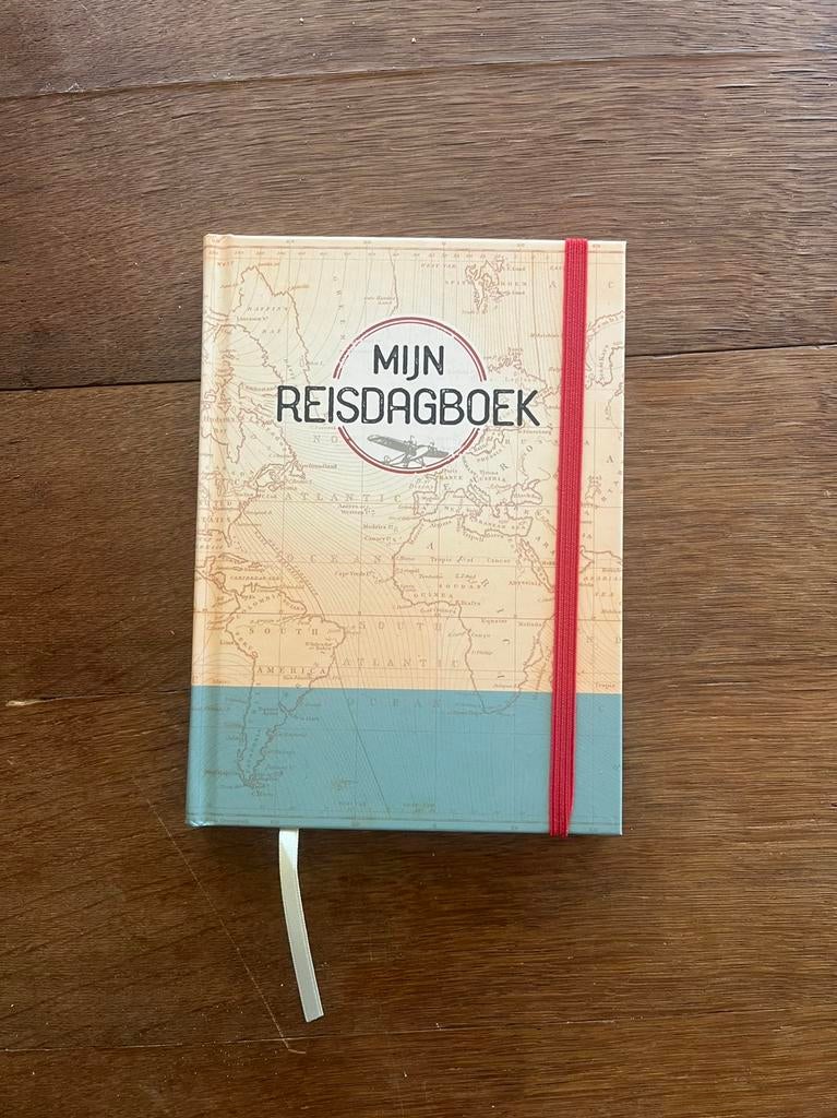 Reisdagboek - nieuw!, Boeken, Woordenboeken, Ophalen of Verzenden, Zo goed als nieuw, Van Dale, Nederlands