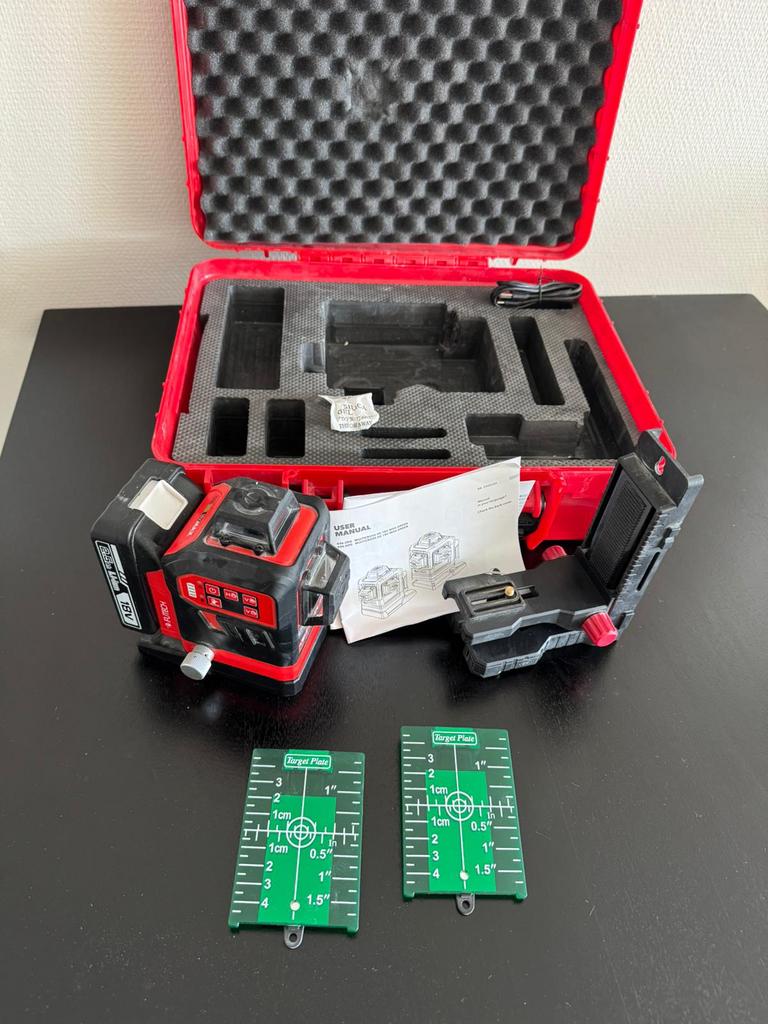 FUTECH kruislijnlaser 3D 18V ZGAN, Ophalen, Zo goed als nieuw, Overige meters