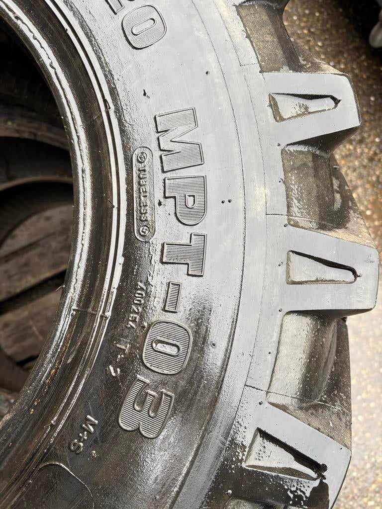 Mitas MPT-03 12.5-20 banden -gebruikt, Gebruikt, K, All Season, Band(en)