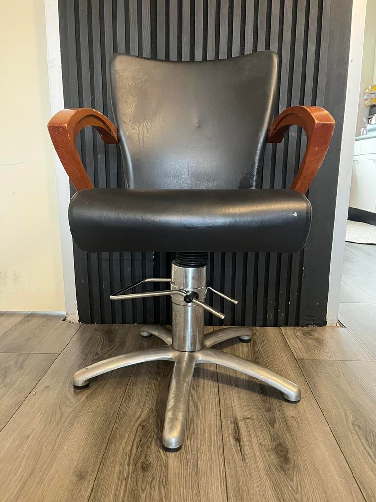 hydraulische pomp kappersstoel, Huis en Inrichting, Ophalen, Zo goed als nieuw, Zwart