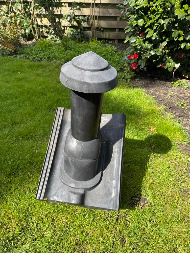 Dak doorvoer ventilatie 110mm diameter, Ophalen, Gebruikt, Ventilator en Afzuiger