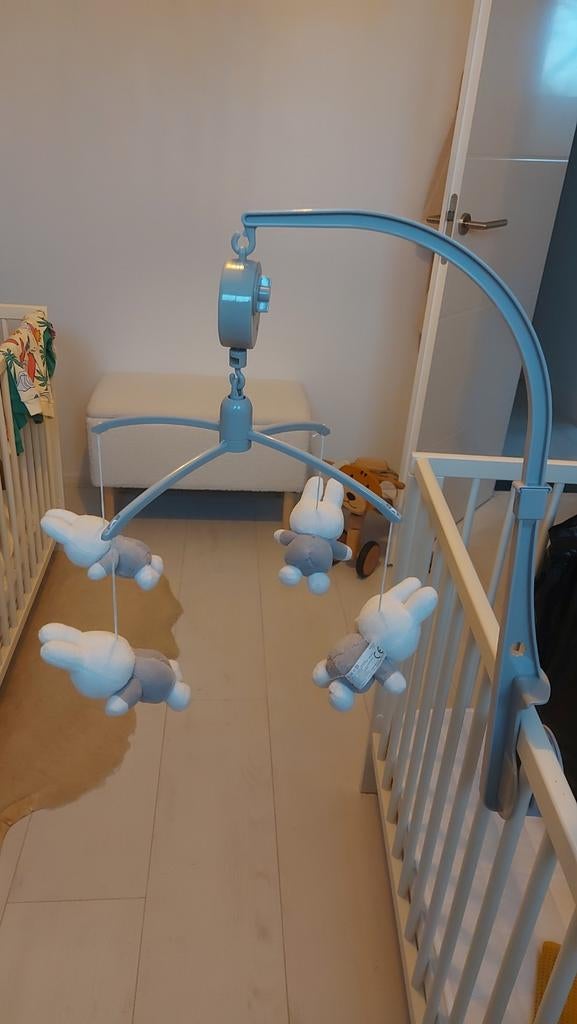 Muziekmobiel Nijntje voor ledikant of box, Ophalen of Verzenden, Gebruikt, Mobiel, Met geluid