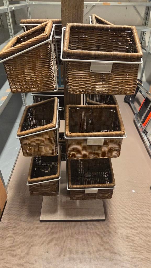 Displayrek met 12 rieten manden - Perfect voor winkels, Ophalen