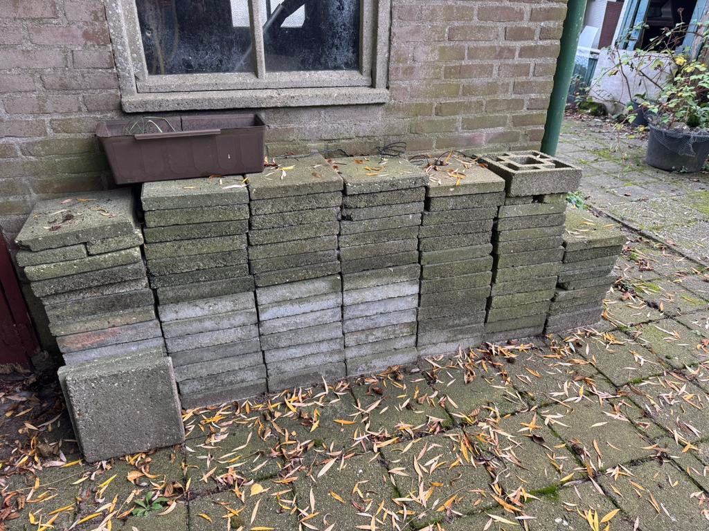 Tegels 30 bij 30 in Woudenberg, Tuin en Terras, Ophalen, Gebruikt, Beton, Terrastegels