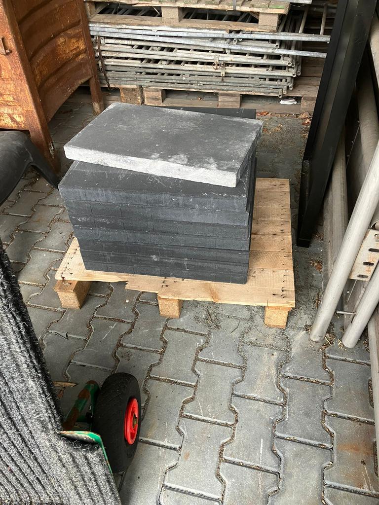 Robuuste tegels voor buiten, terrastegels grijs 50x50, Tuin en Terras, Tegels en Klinkers, Ophalen, Gebruikt, Overige materialen
