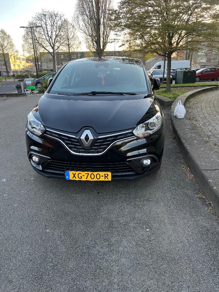 Renault Grand Scenic 1.3 TCe 115pk GPF 7pl. 2019 Zwart, Auto's, Voorwielaandrijving, 1800 kg, Zwart, 4 cilinders