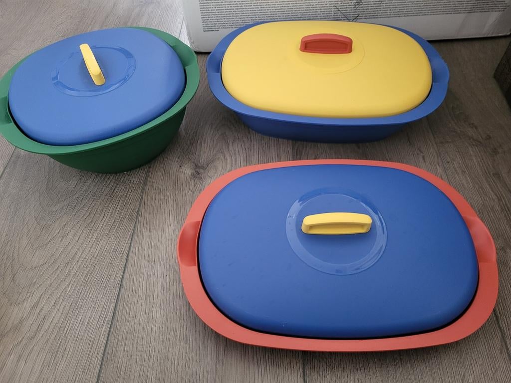 Tupperware schalen met deksels, 3 stuks, Ophalen of Verzenden