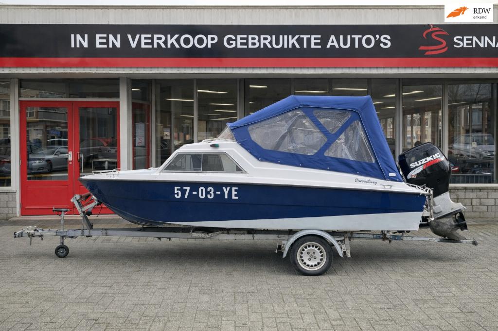 Kajuit Boot - MicroPlus + Trailer - 60 pk - ALLE INRUIL !!, Watersport en Boten, Motorboten en Motorjachten, Ophalen, Gebruikt