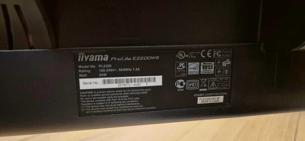 Iiyama ProLite E2200WS Monitor met Draaibare Voet, Computers en Software, Monitoren, Gebruikt, Iiyama, Full HD, Ophalen of Verzenden