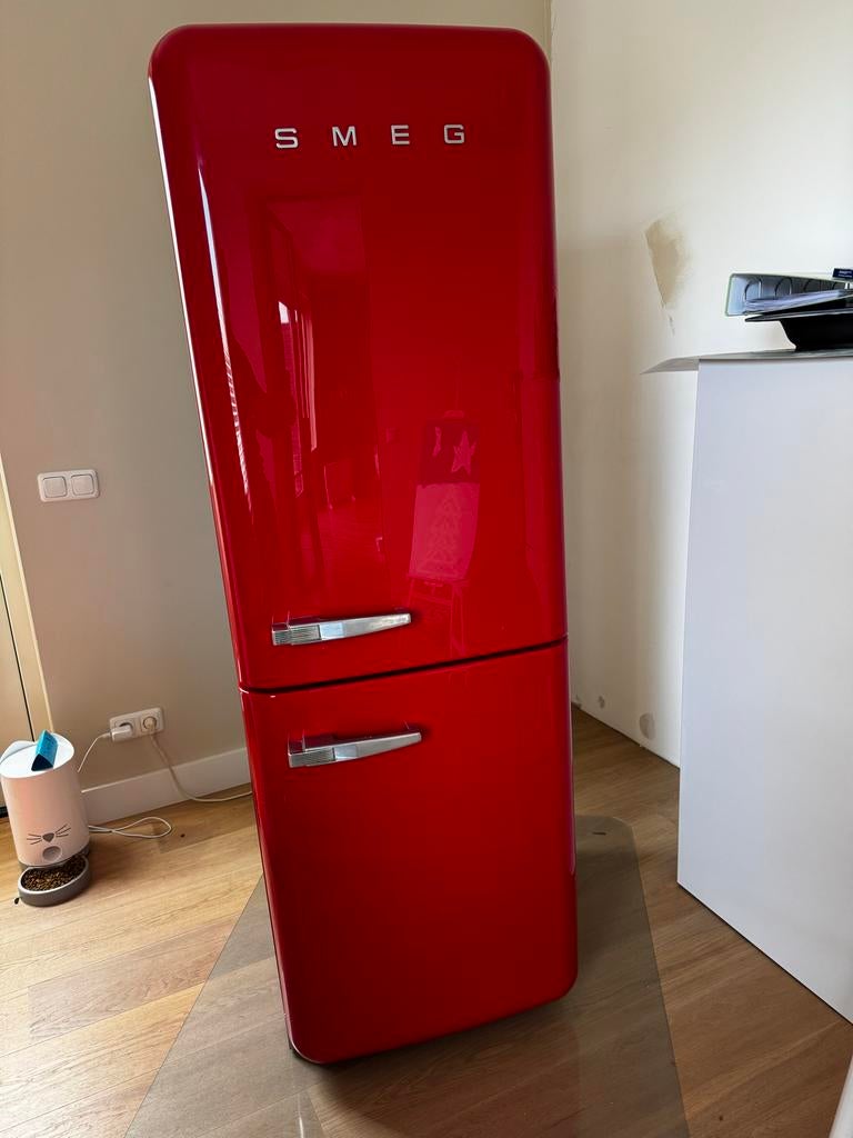 SMEG koelvries - Vriesgedeelte werkt, koelkast defect, Ophalen, 60 cm of meer, Met aparte vriezer, 160 cm of meer