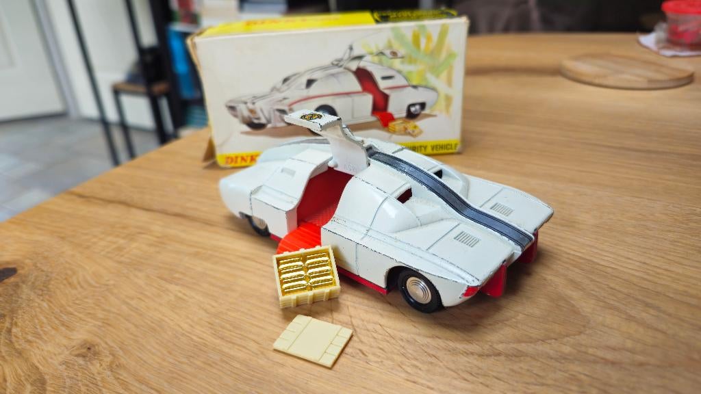 Captain Scarlet - Dinky Toys 105 / Maximum Security Vehicle, Kinderen en Baby's, Speelgoed | Actiefiguren, Ophalen of Verzenden