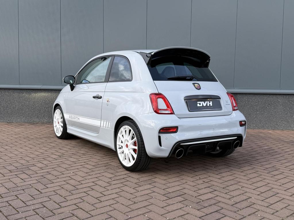 Abarth 695 1.4 T-Jet Esseesse PANO | BEATS | AKRA, Voorwielaandrijving, Gebruikt, Euro 6, 4 cilinders