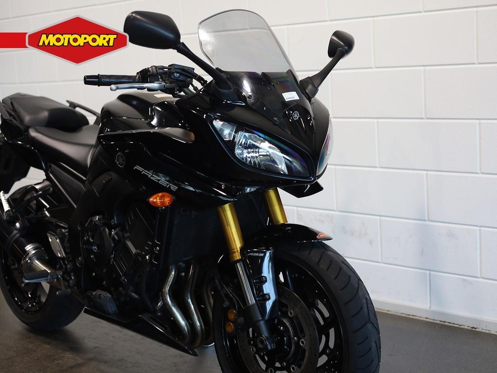 Yamaha FZ 8 S ABS (bj 2011) - foto 2