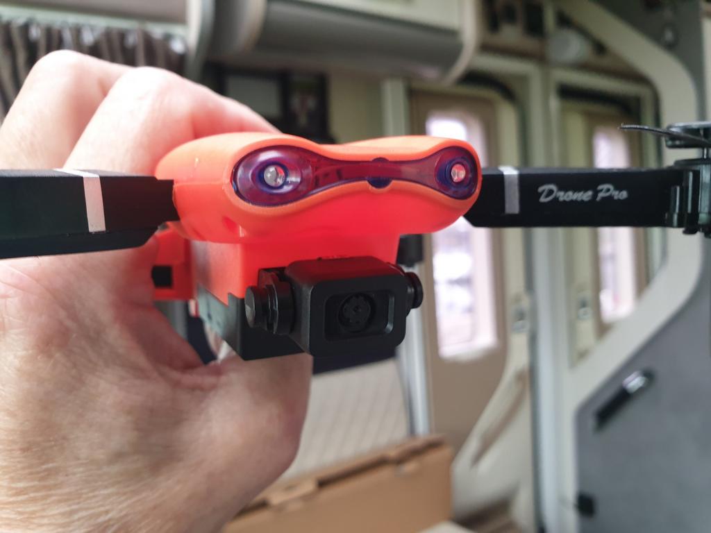 Drone 1x gebruikt, Ophalen of Verzenden, Zo goed als nieuw, Cameradrone, Basiskwaliteit