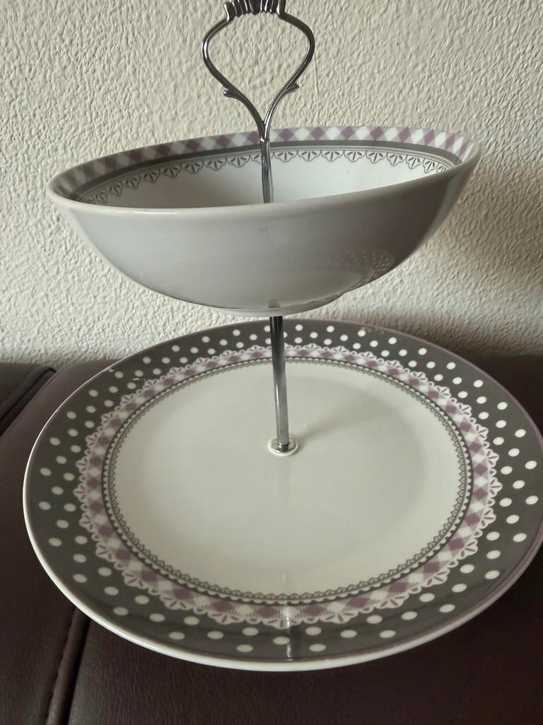 Etagere met schaal en bord, Gebruikt, Keramiek, Overige typen, Ophalen of Verzenden