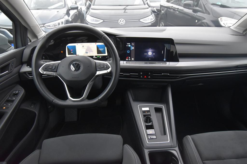 Volkswagen Golf 1.4 eHybrid Style , VIRTUAL COCKPIT , NAVI ,, Gebruikt, 4 cilinders, Alcantara, Origineel Nederlands