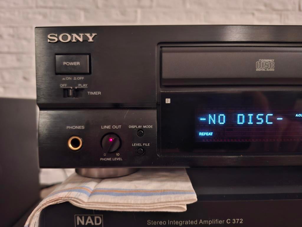 Sony CDP-X229ES CD Speler - Zo goed als nieuw, Ophalen of Verzenden