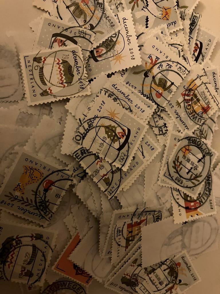 300 decemberzegels 2018 gestempeld en afgeweekt, Ophalen of Verzenden, Na 1940, Gestempeld