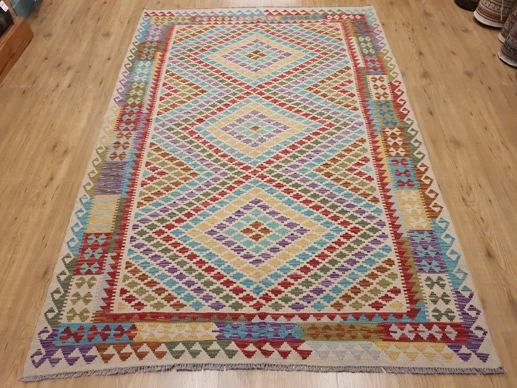 Prachtige handgeweven oosterse kelim 239x162, Crème, 150 tot 200 cm, Vof Slats Antiek, Ophalen of Verzenden