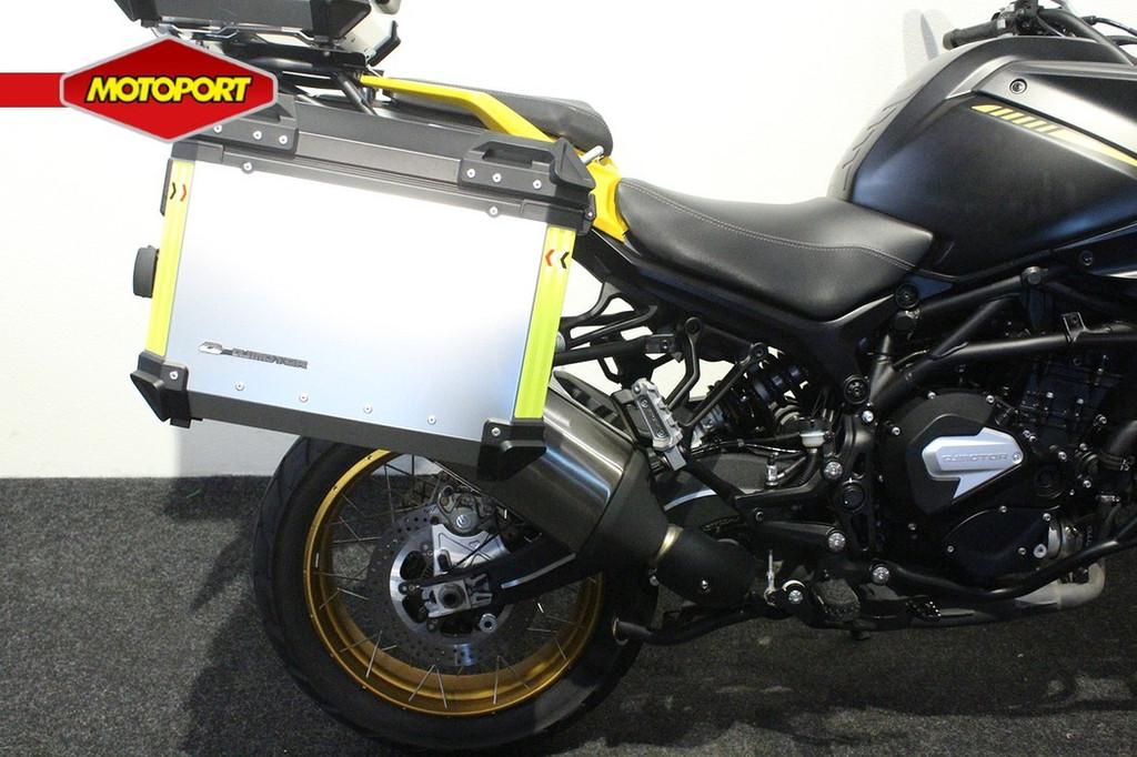 QJMOTOR SRT 800 SX TOURING - foto 3